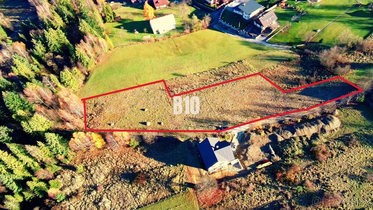 Slnečný pozemok v atraktívnej lokalite - 2