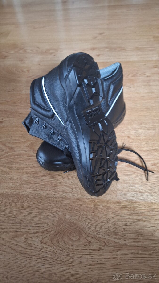 Artra letna pracovna obuv - 2