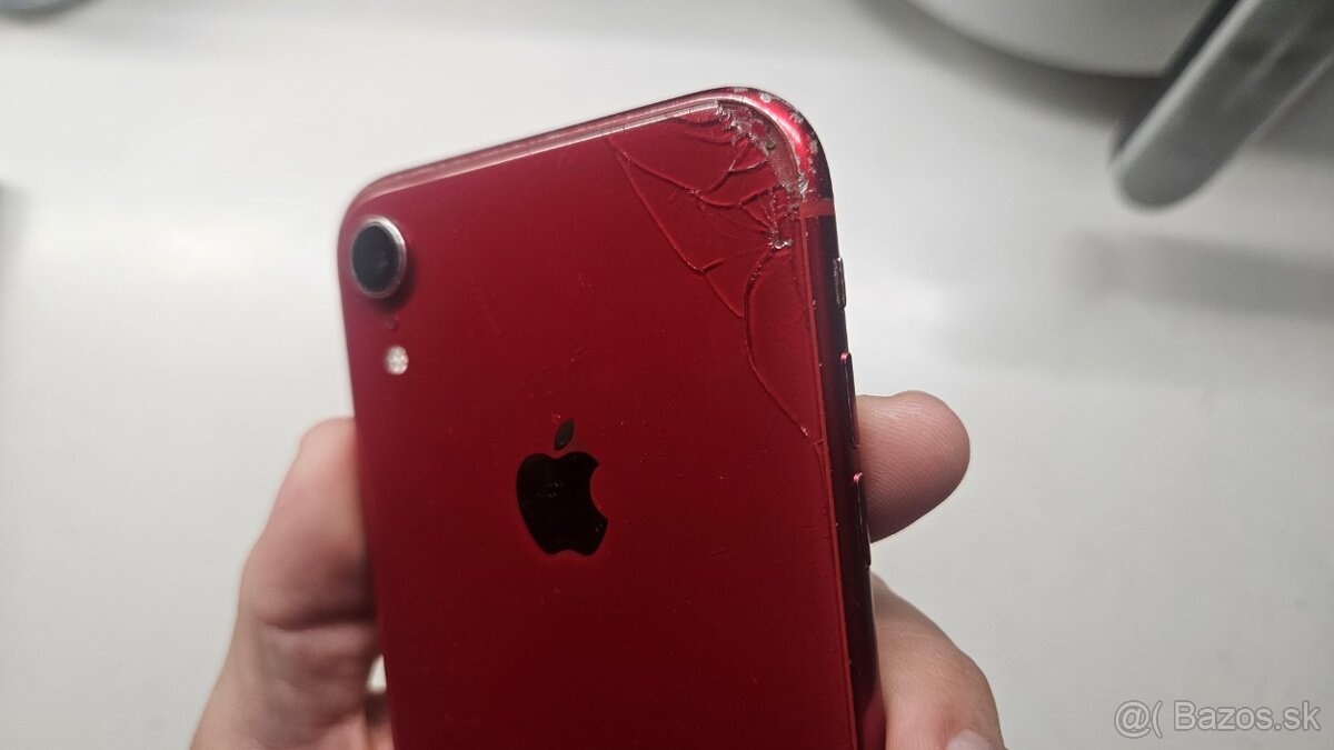 Apple iPhone XR 64B RED - horší stav - 2