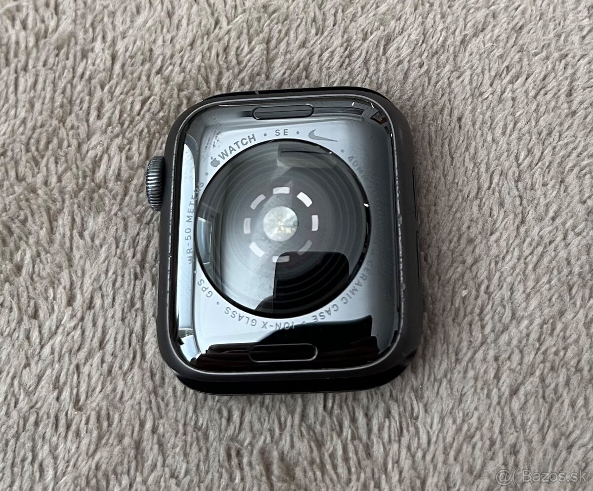Apple Watch SE 40mm NIKE+ (1. gen) - 2
