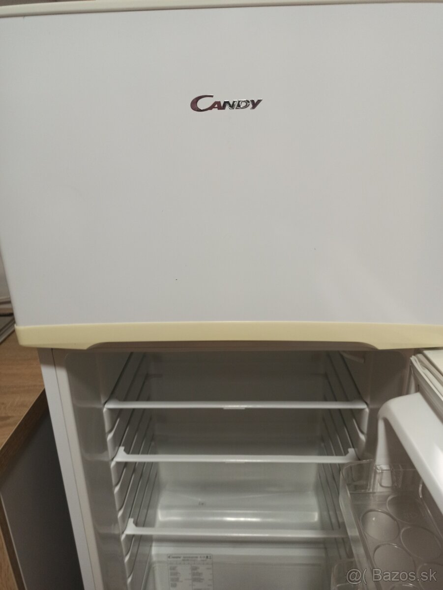 Chladnička s mrazničkou candy - 2