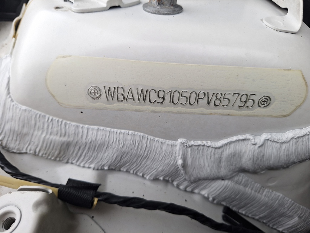 Predám BMW 330xd Coupe - 2