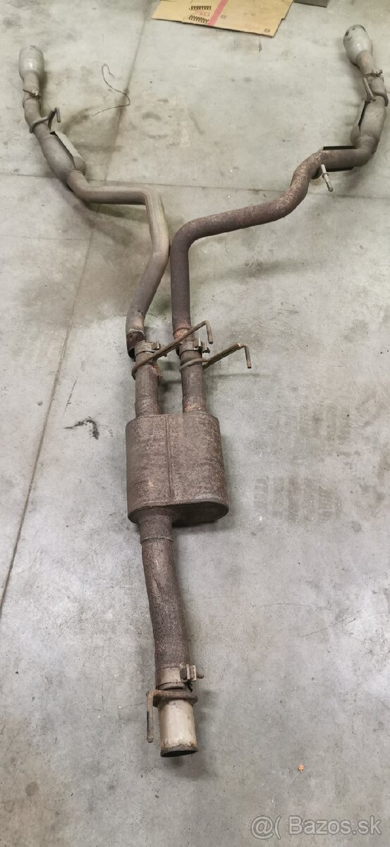 Dodge RAM 1500 5.7 vyfuk - 2