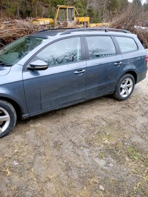 Rozpredám VW Passat b7, 1.6tdi, CAYC - 2