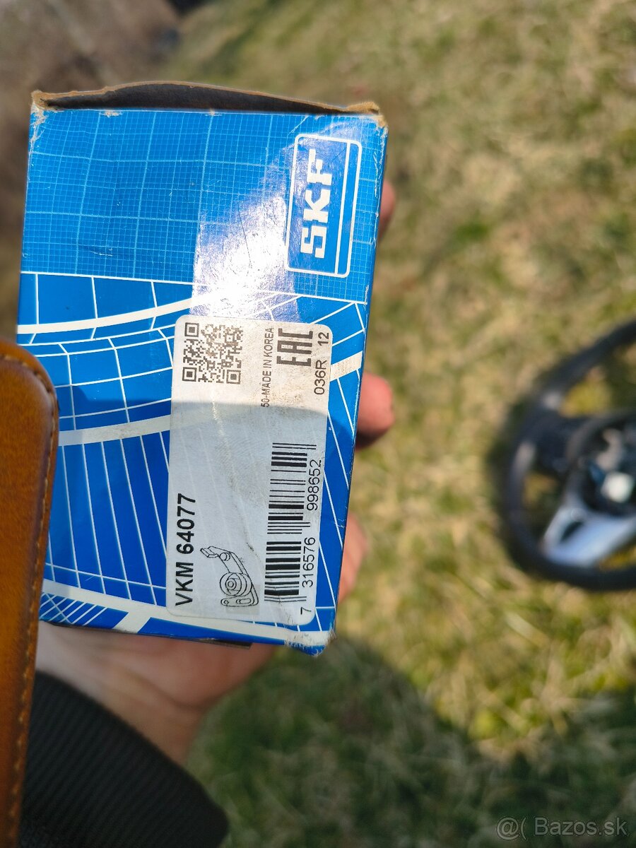 Napinac drazkoveho remena CX5, 2.0 benzín - 2