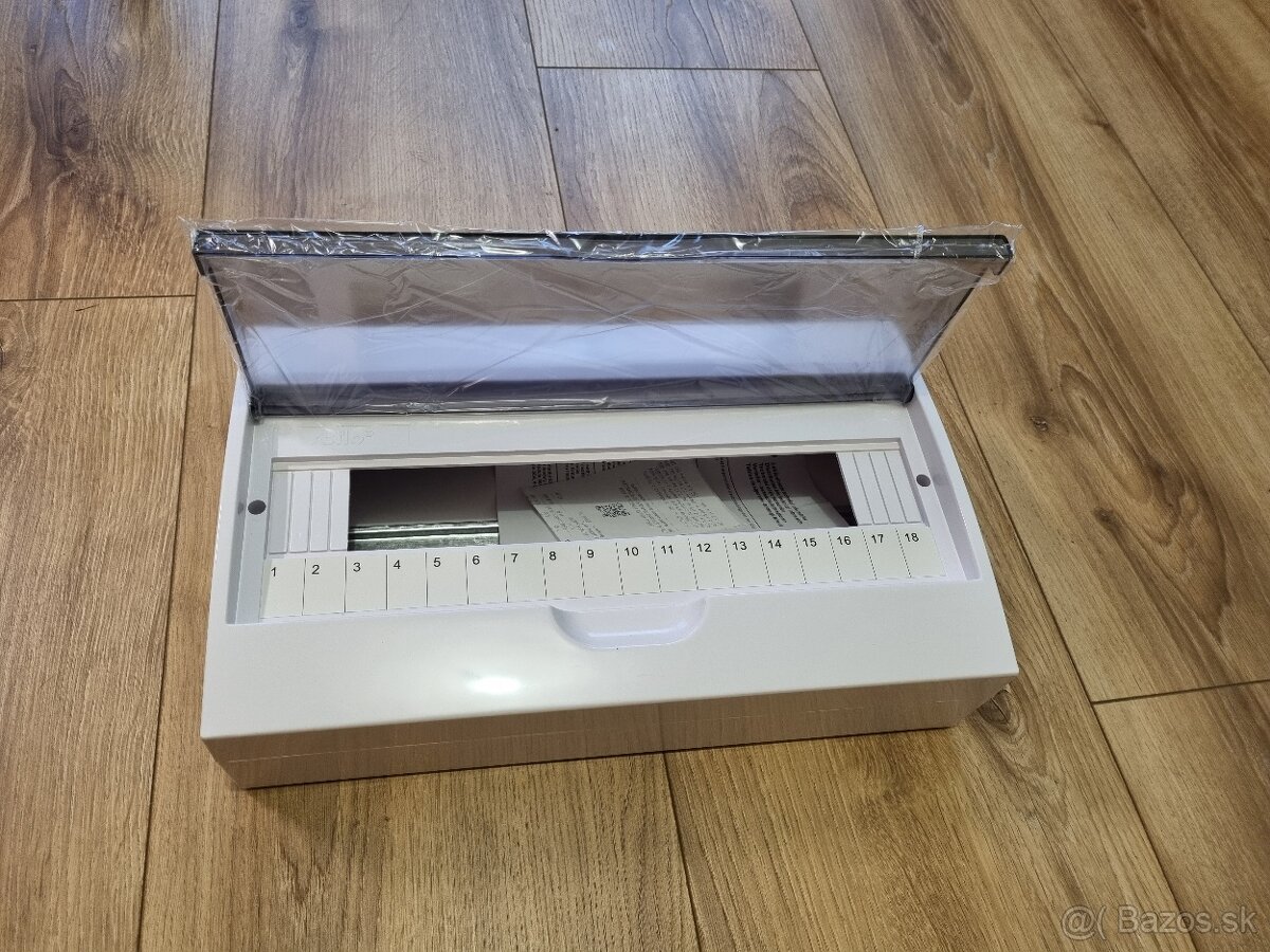 Predám rozvádzač, prúdové chrániče a ističe - 2