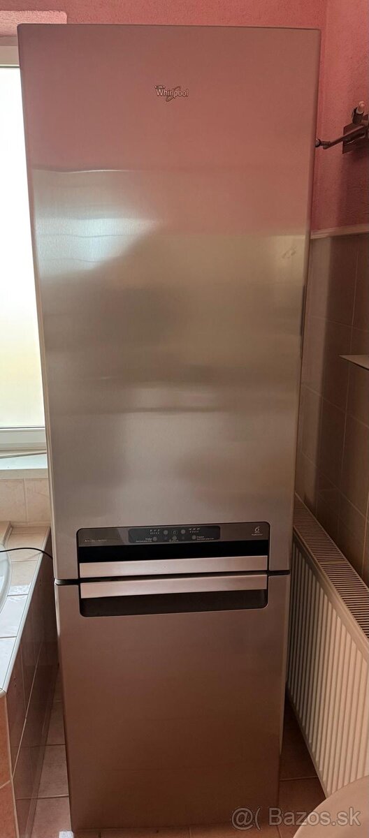 Predam chladnicku Whirpool - 2