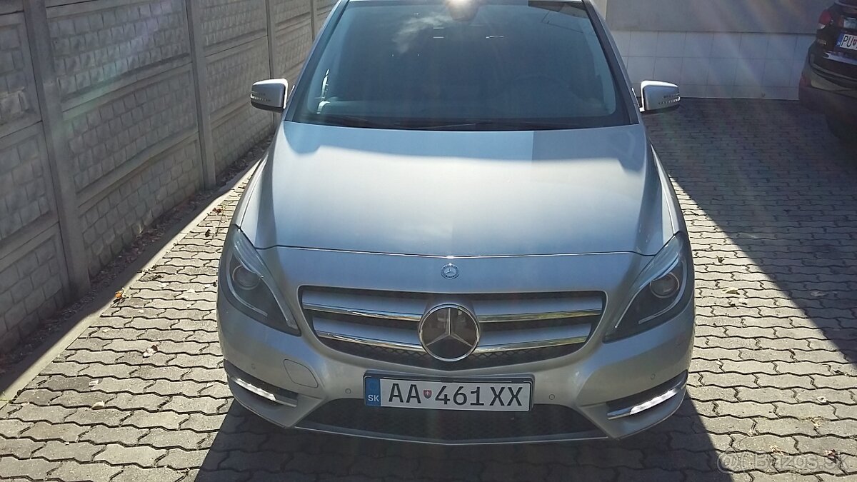 MERCEDES BENZ B 180CDI A/T SR - 2