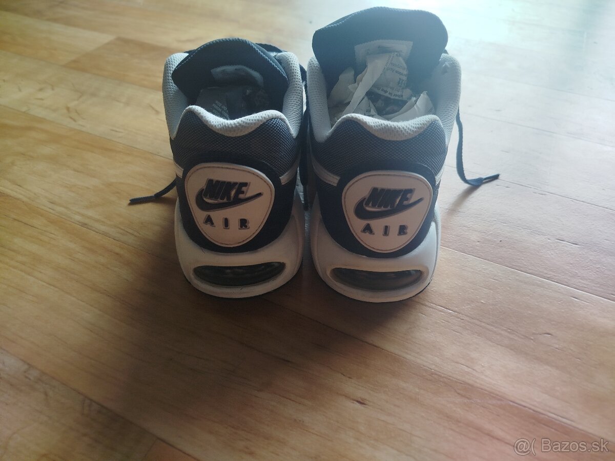 Nike - 2