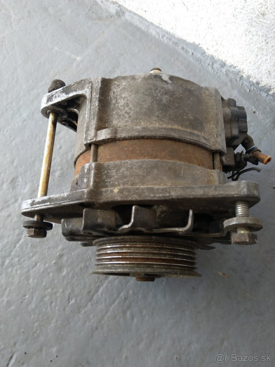 Alternátor na Ford Sierra - 2