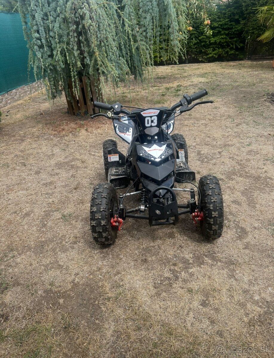 Detska benzínová štvorkolka - 2