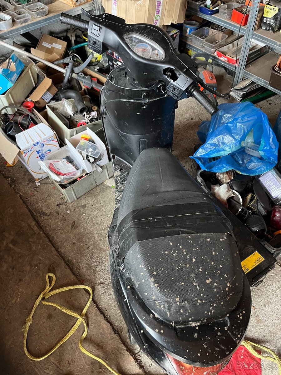 AGM SP50 - 2