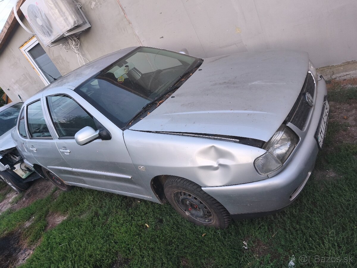 Vw Polo - 2