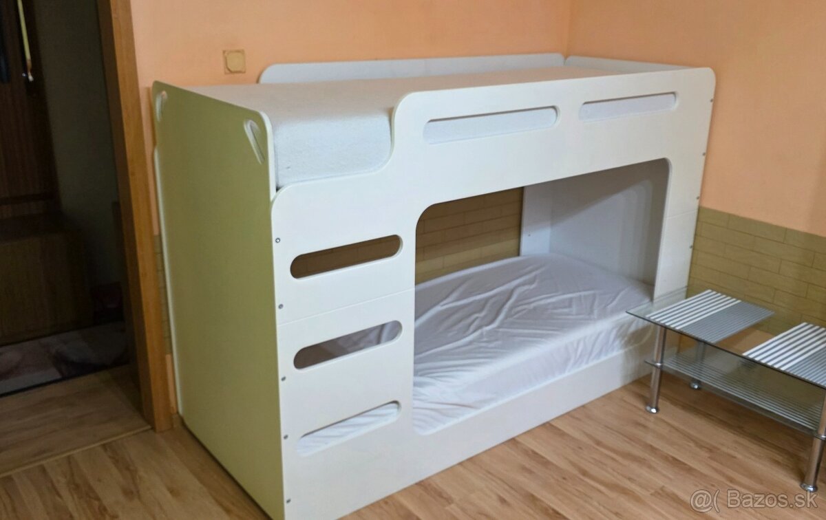 POSCHODOVA POSTEL - 2