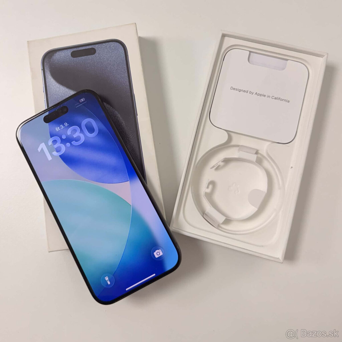 iPhone 15 Pro 128GB Blue Titanium - 2