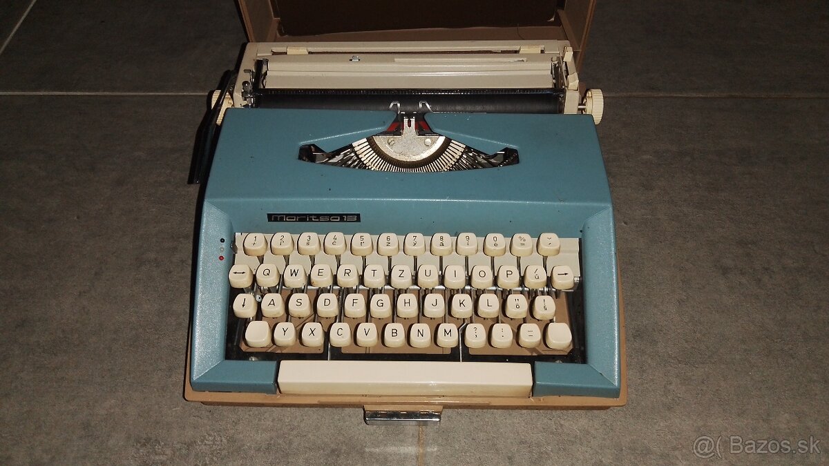 Starožitný písací stroj Maritsa 13 / SK - 2