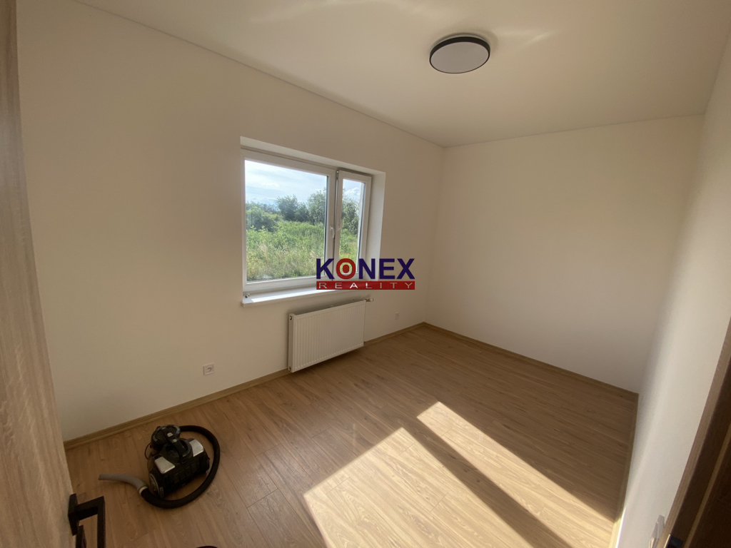 PRENÁJOM 2-izbový moderný byt pri Trebišove - 2