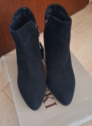 Dámske kotníkové topánky Lasocki veľ. 37 - 2