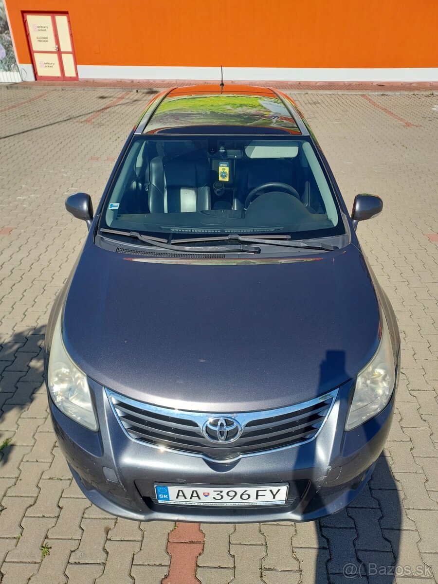 Toyota Avensis, 2010, automat - 2