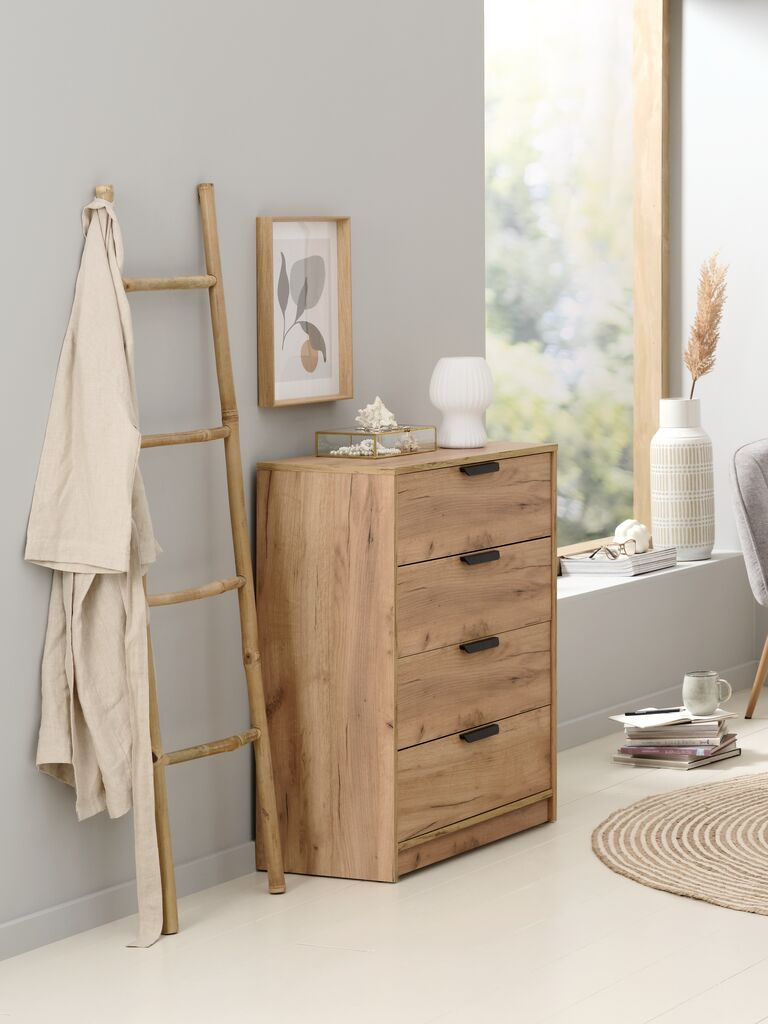 Predáme krásnu komodu z Jysku v TOP stave - 2