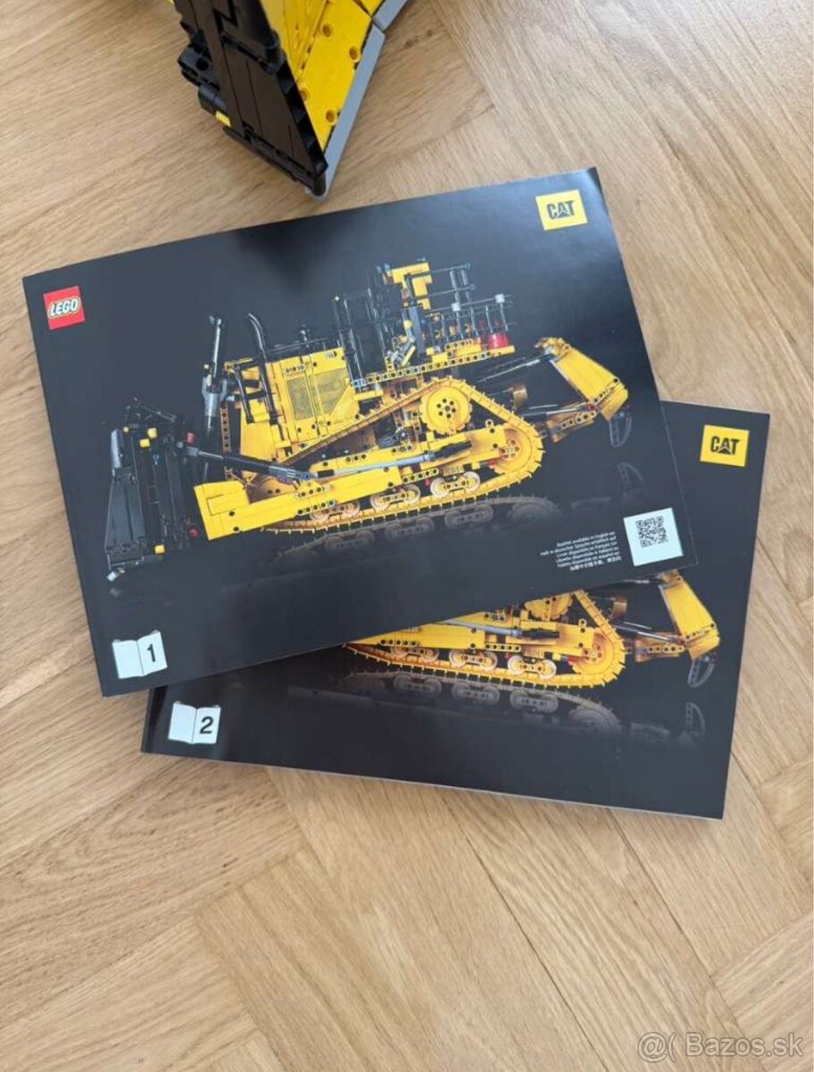 LEGO Technic 42131 - Buldozér - 2
