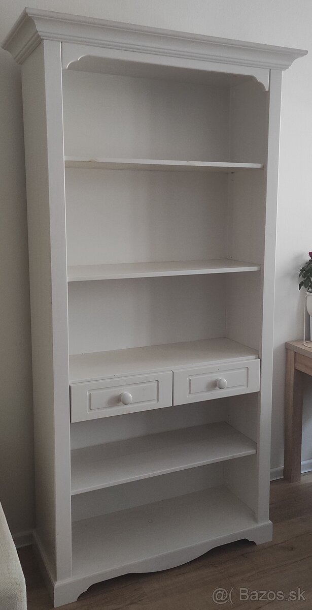 Predám knižnicu - 2