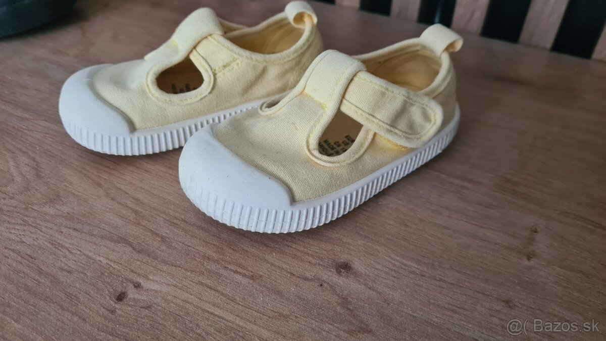 Platenky 20/21 H&M - 2