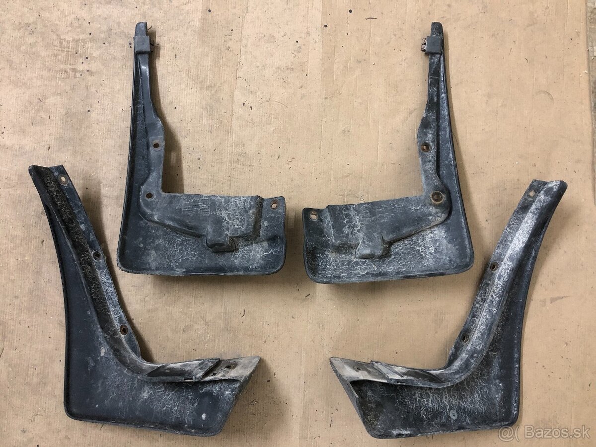 Lapače / zásterky zadné Škoda Fábia - 2