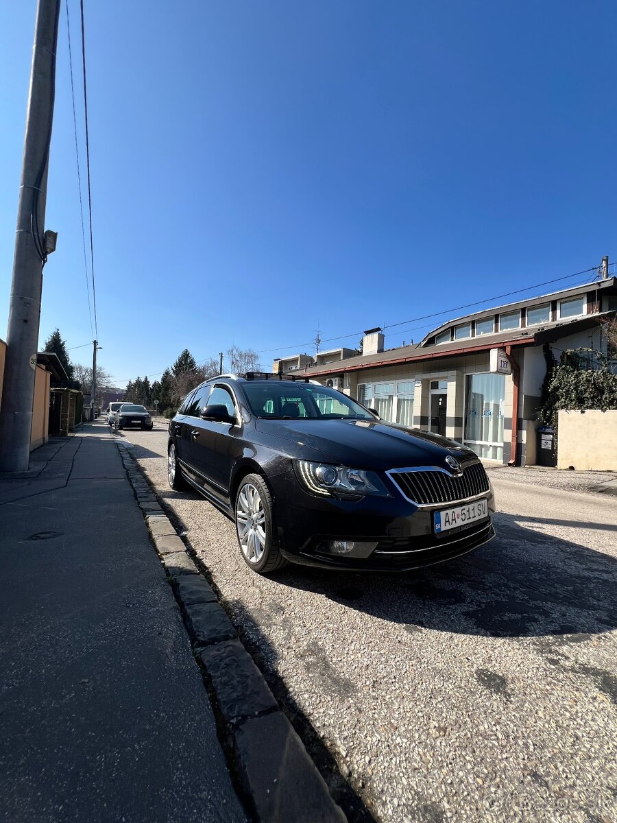 Superb 2014 Facelift DSG - 2