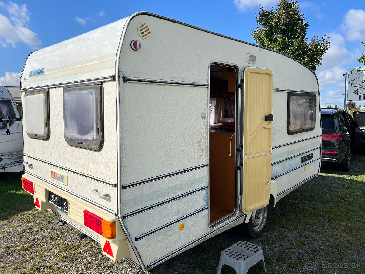 Karavan Wilk De luxe 400 - 2