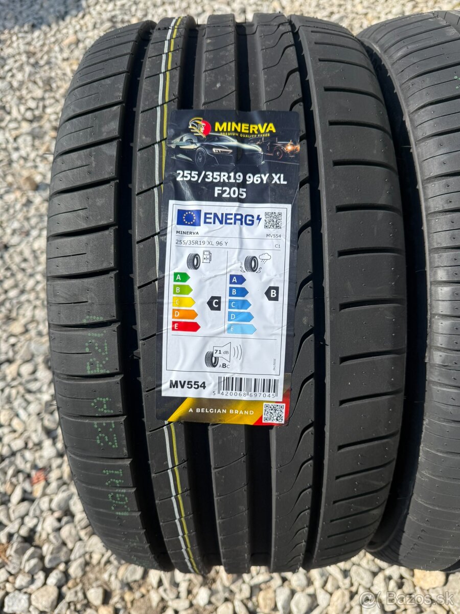 LETNE MINERVA 255/35R19 - 2