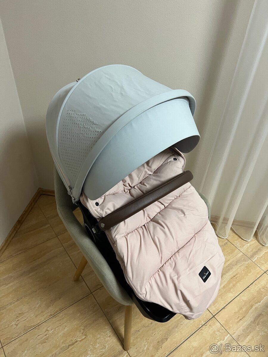 STOKKE kočík - 2