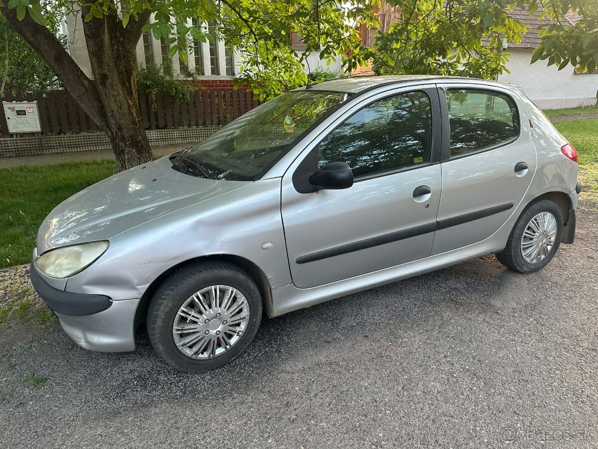 Peugeot 206 - 2