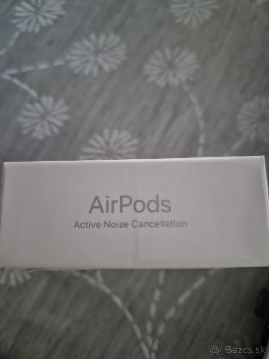 Apple airpods 4 - 2