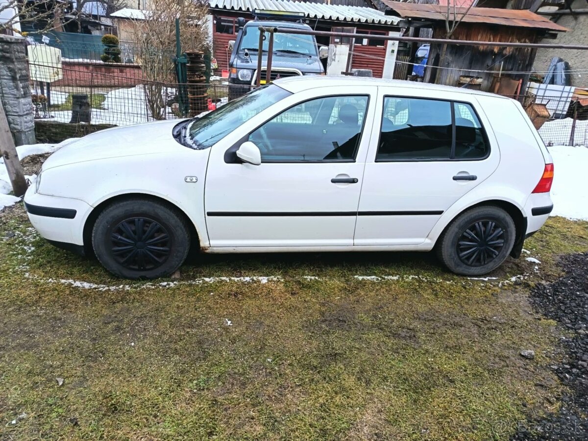 Golf IV - 2