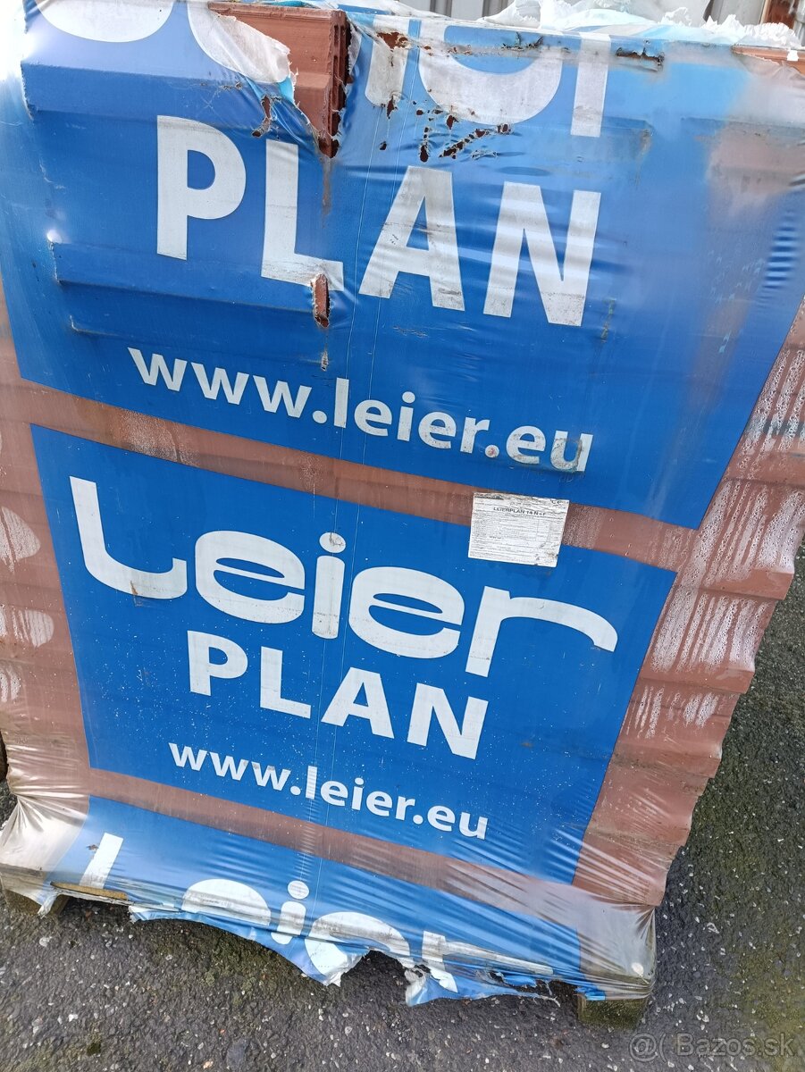 Tehla Leier Plan 25PD= 2,50€/ks, Lepenka - 2