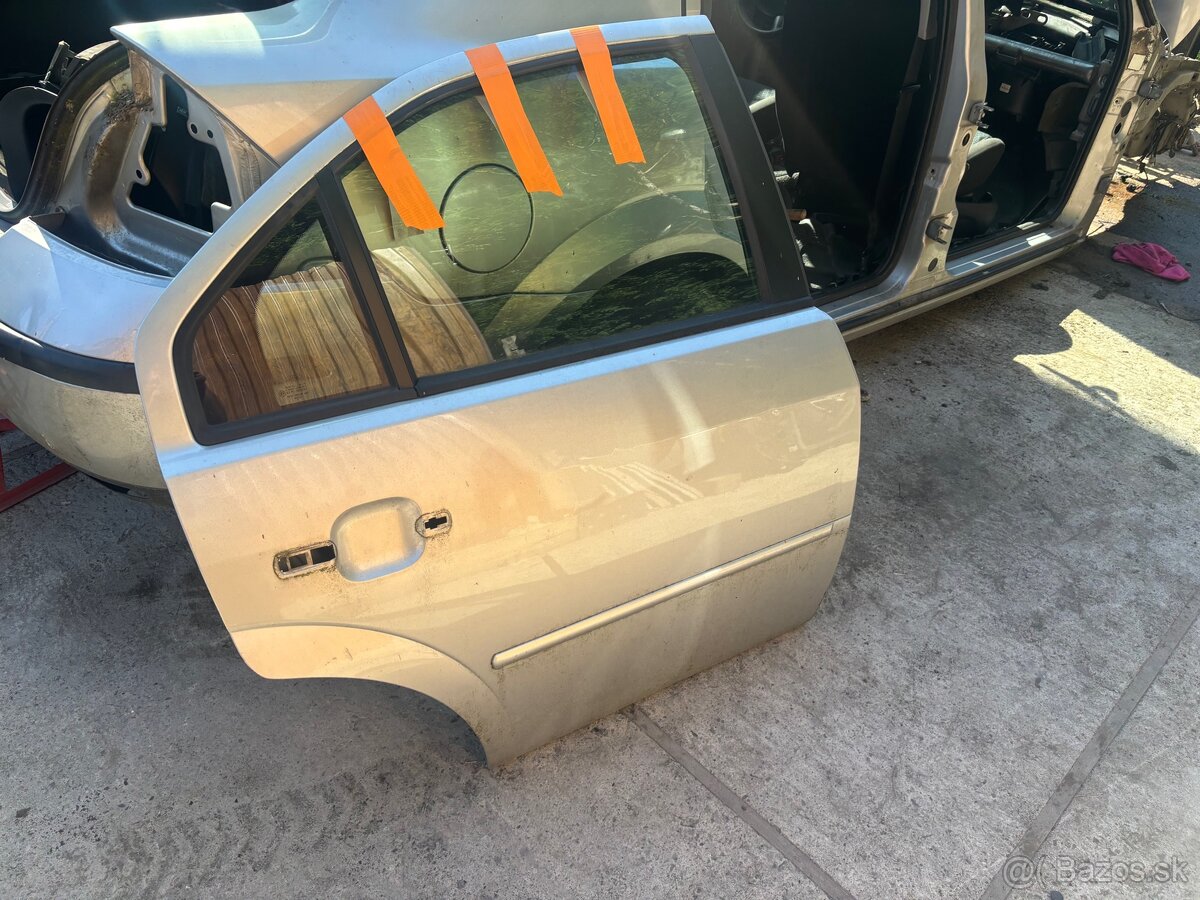 Dvere Ford mondeo mk3 - 2