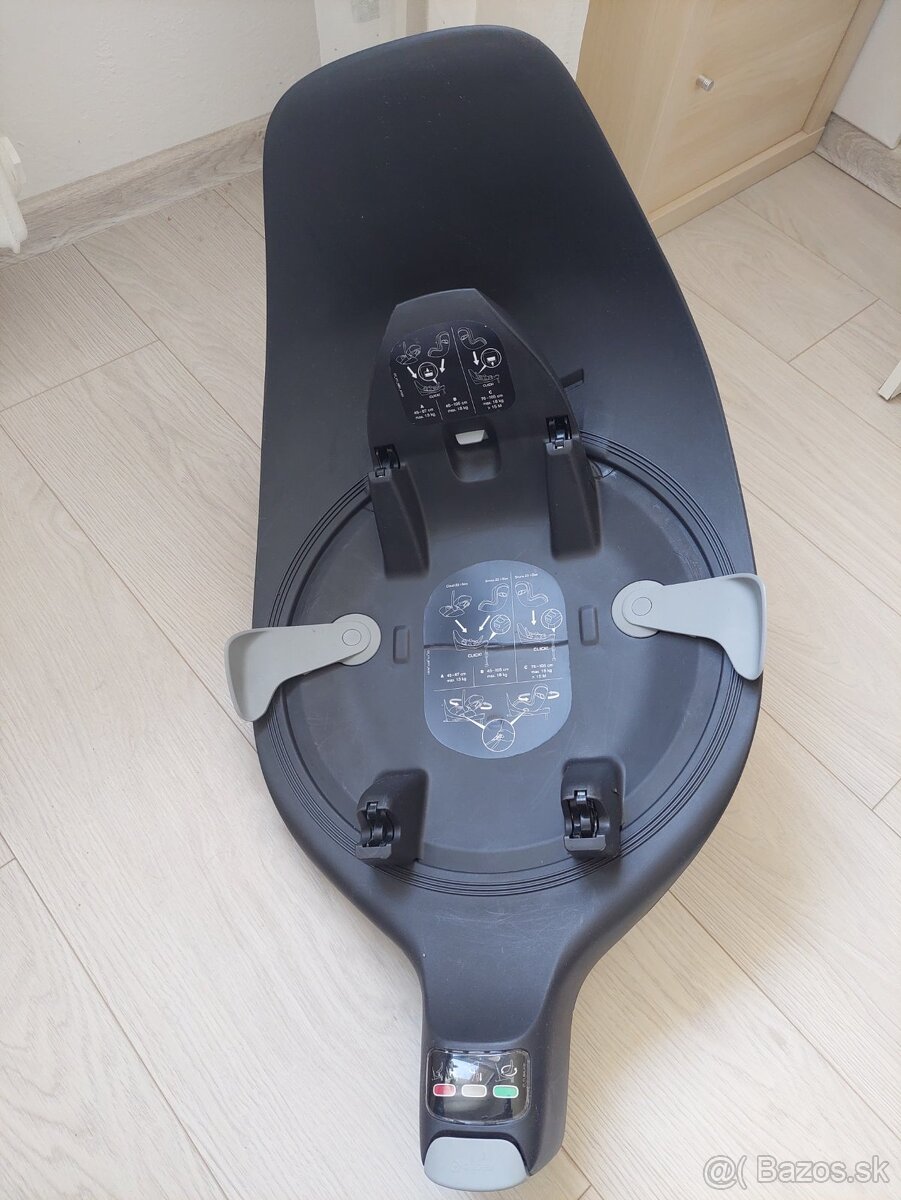 Cybex Cloud Z2 so základňou - 2