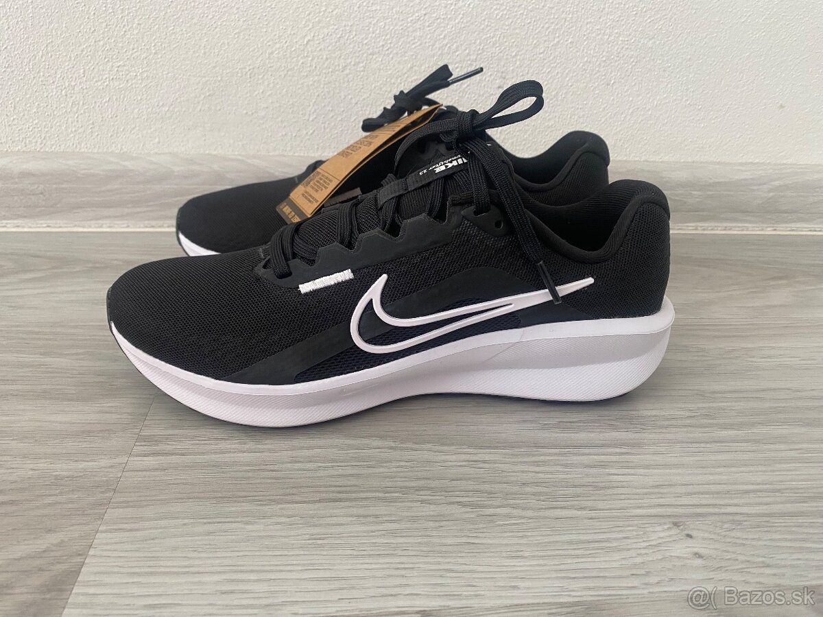 Nike 40,5 ( nové) - 2