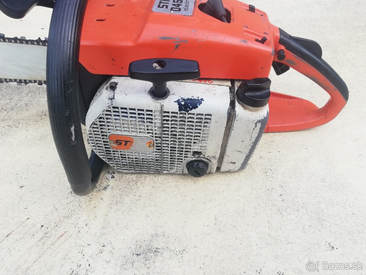Motorová píla Stihl 045 AV electronic - 2