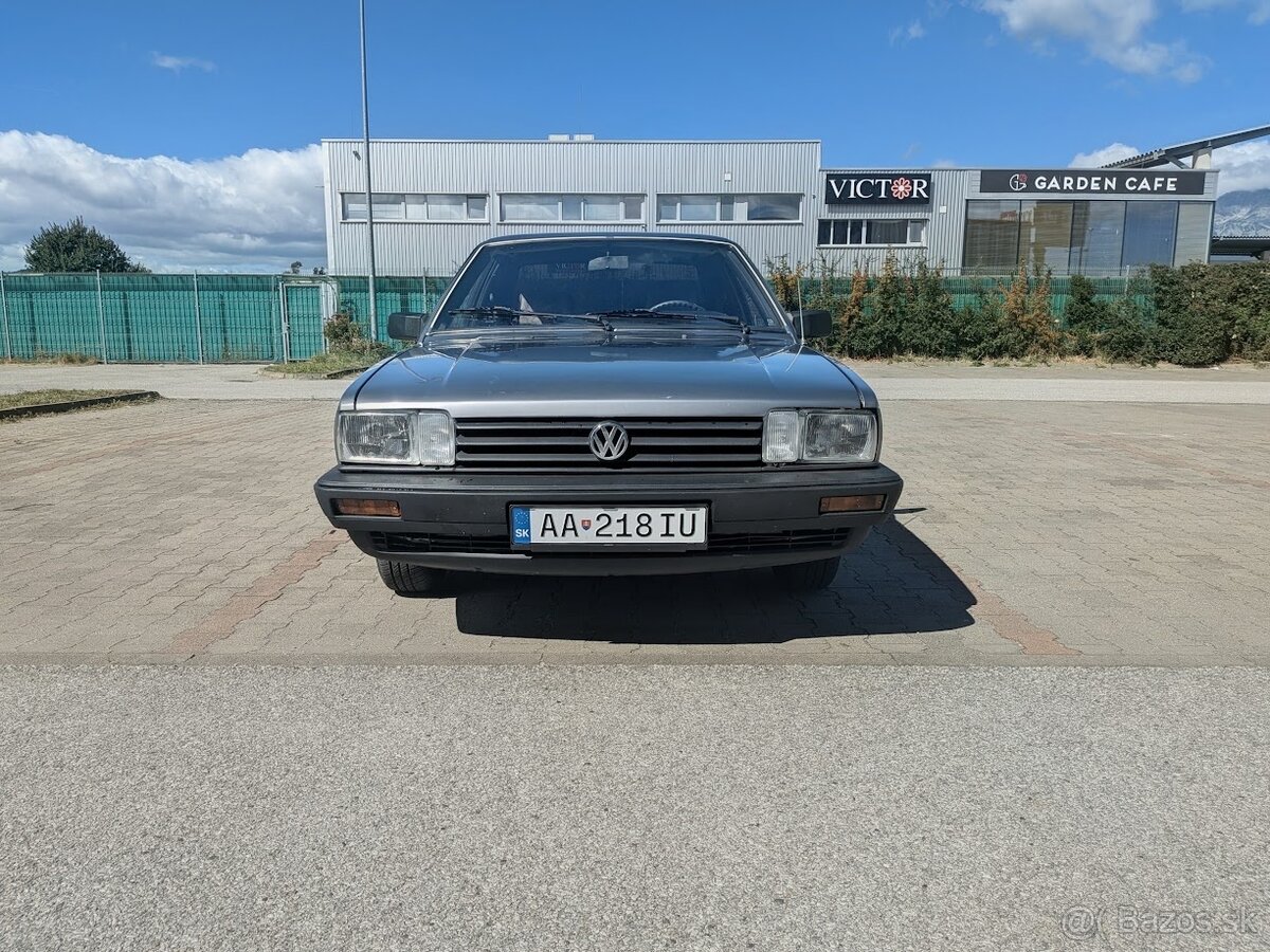 Volkswagen Passat B2 sedan r.v. 1985 - 2