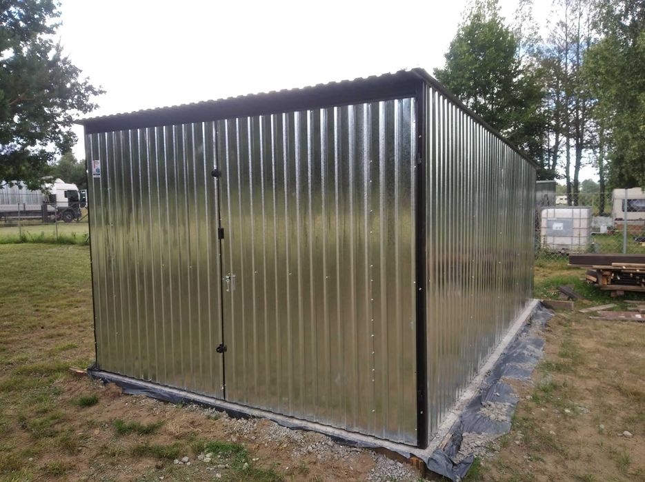 3x5m plechová garáž - 2