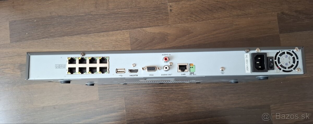 NVR Hikvision DS7608NI-SE/P/8 - 2