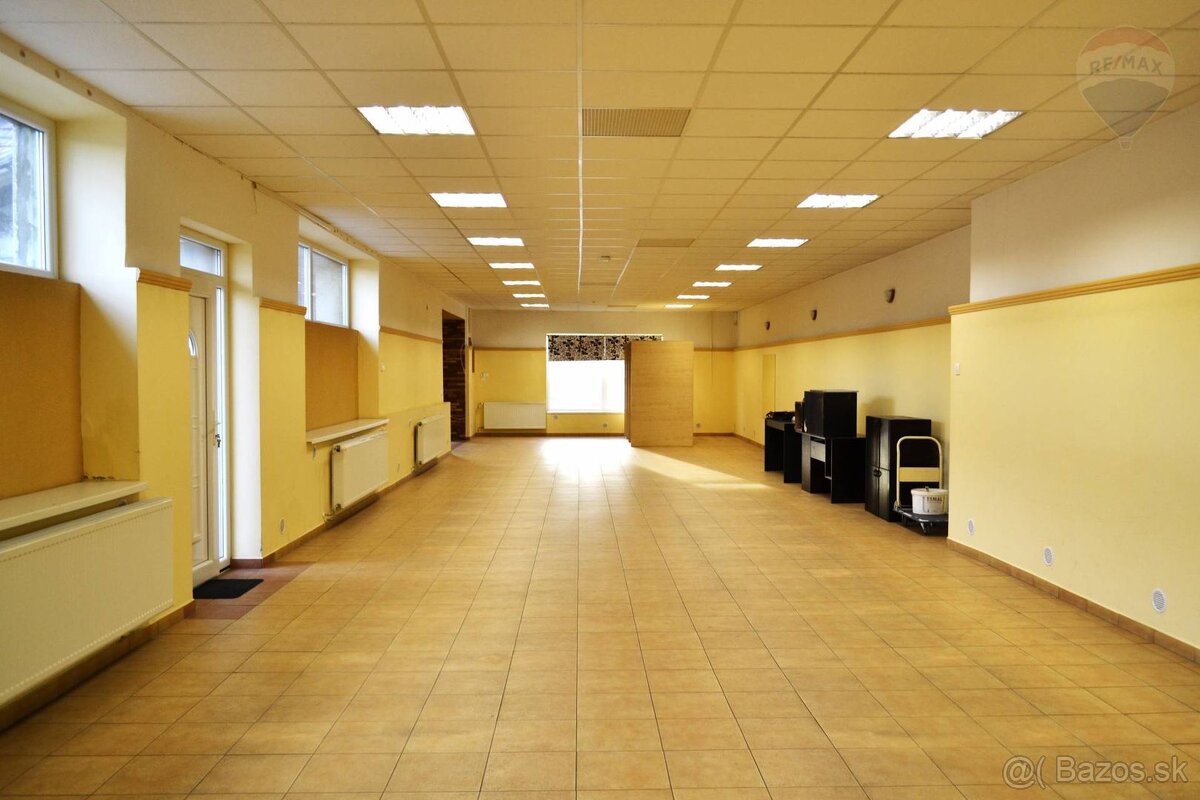 Predaj komerčného priestoru v centre mesta Veľký Meder - 2