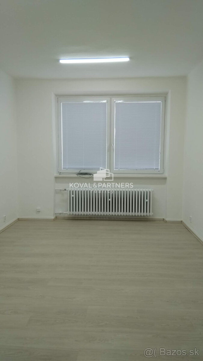 Na prenájom kancelárie v blízkom centre mesta od 10m2 do 35m - 2
