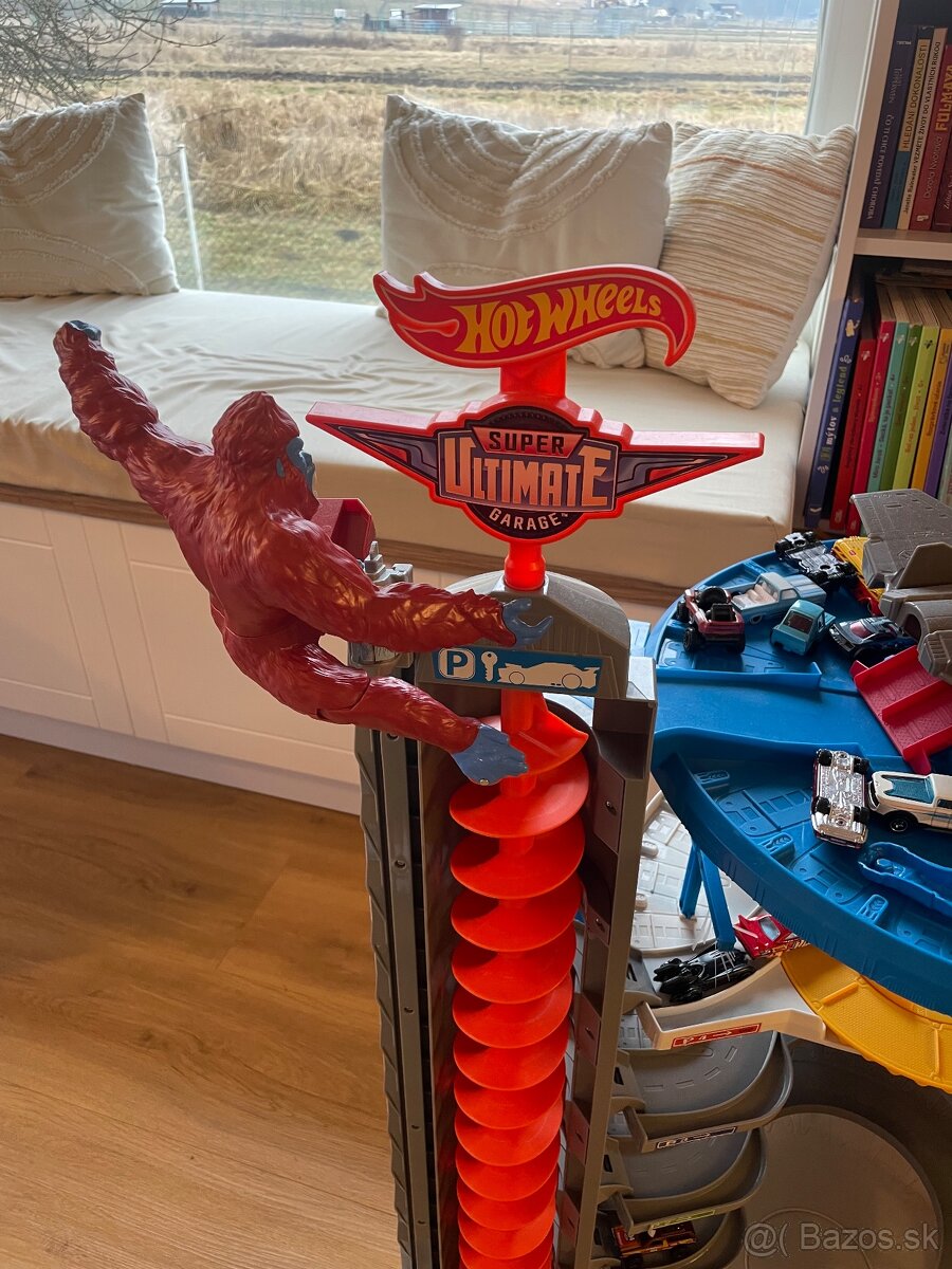 Hotwheels super ultimate garage - 2