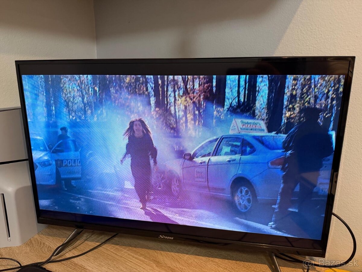Televízor strong - 2