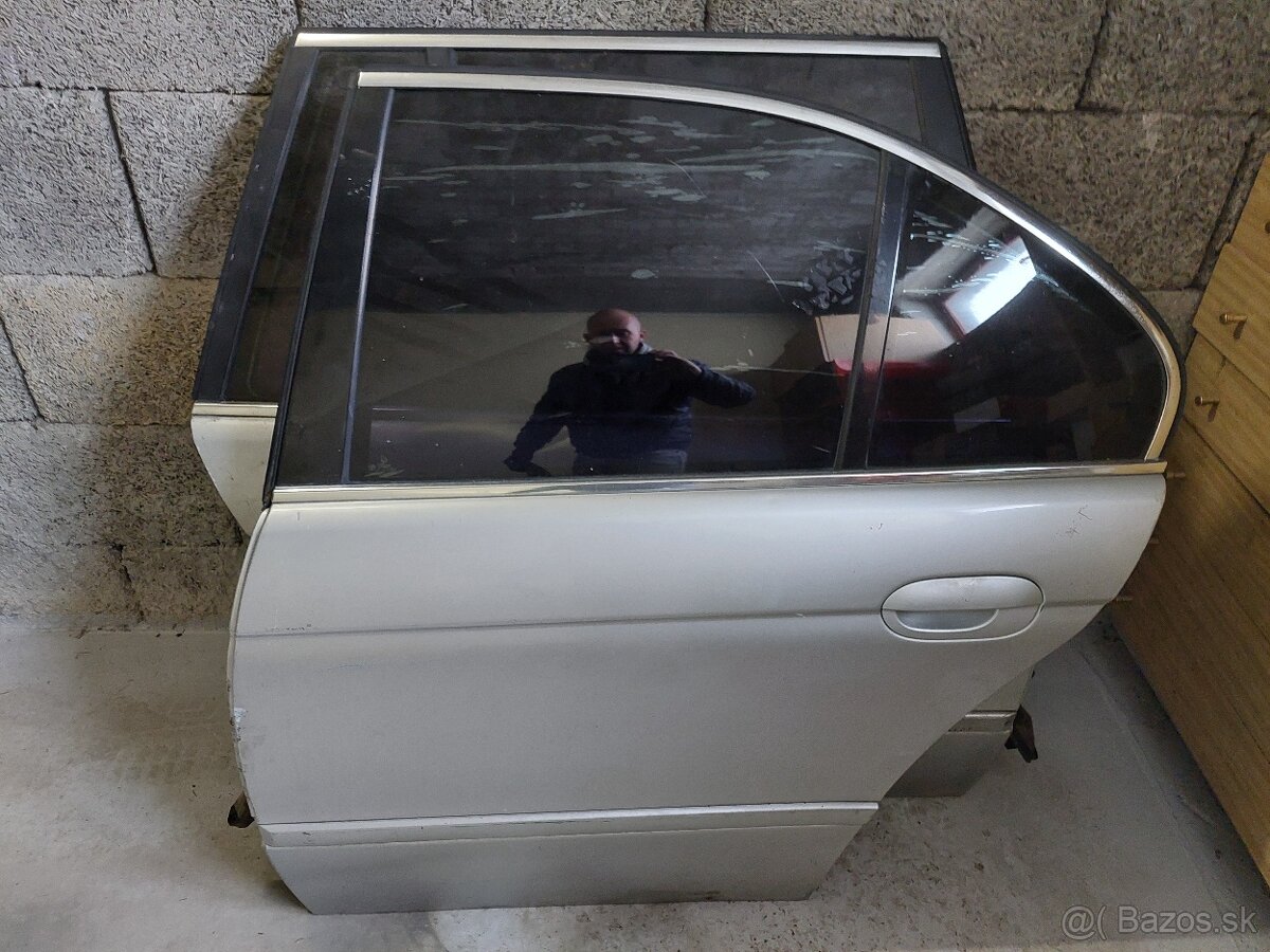 E39 sedan touring dvere - 2