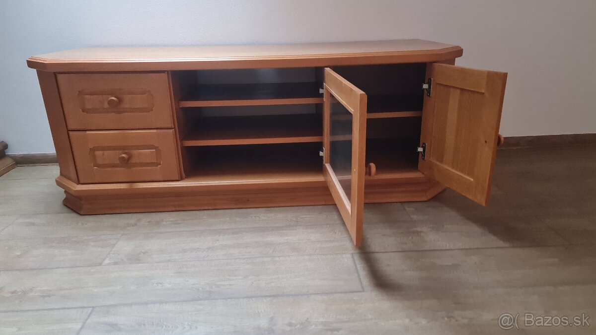 Dubová komoda - 2