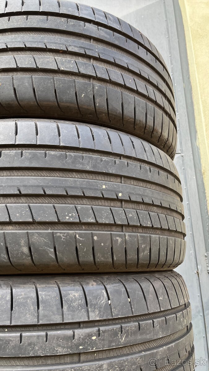 Letné pneu 245/40 r18 Goodyear - 2